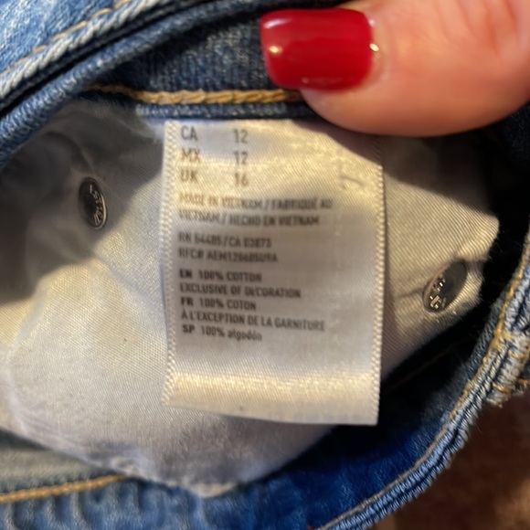 Shorts - Picture 3 of 3